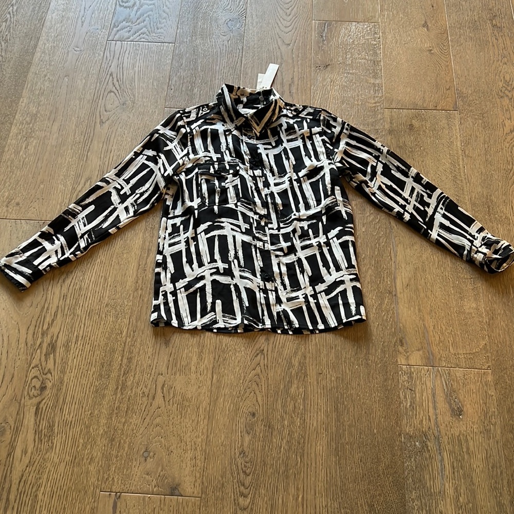 New Costa Blanca women’s button down blouse